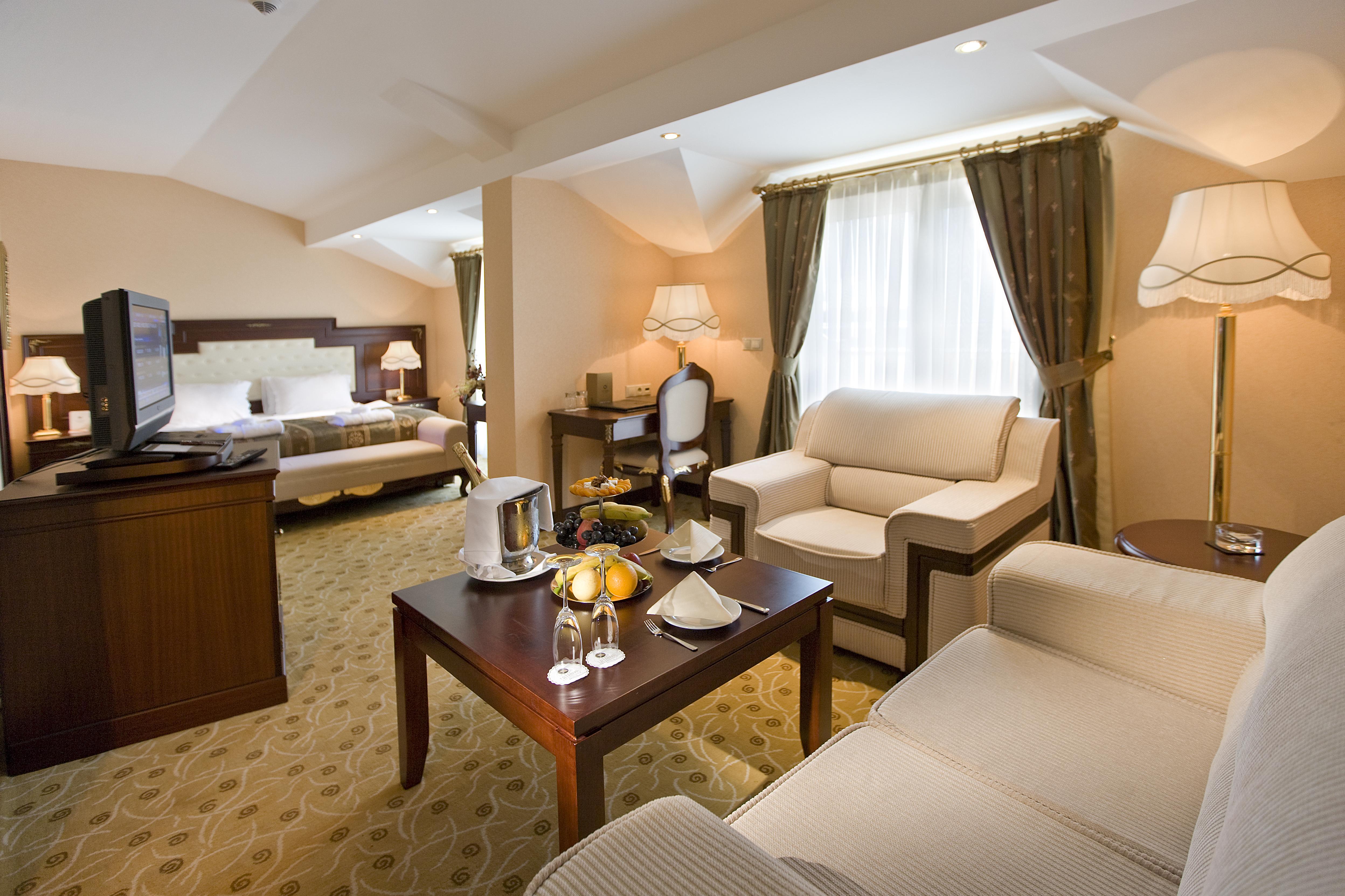 Latanya Palm & Spa Airport Antalya Ngoại thất bức ảnh