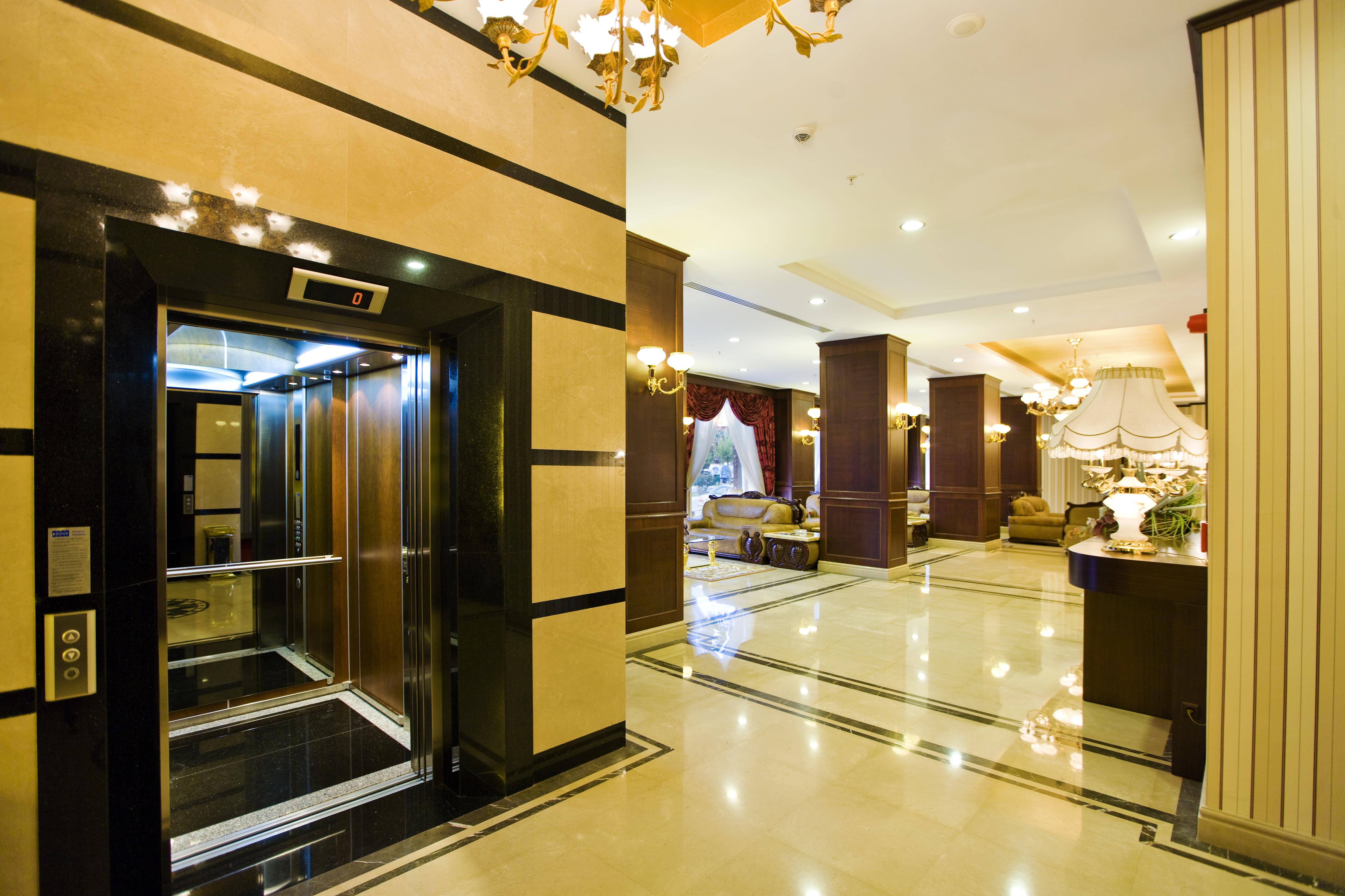 Latanya Palm & Spa Airport Antalya Ngoại thất bức ảnh