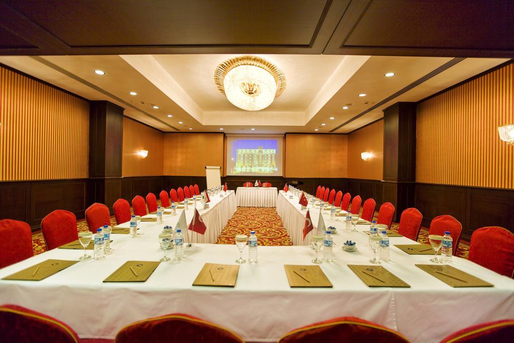 Latanya Palm & Spa Airport Antalya Ngoại thất bức ảnh